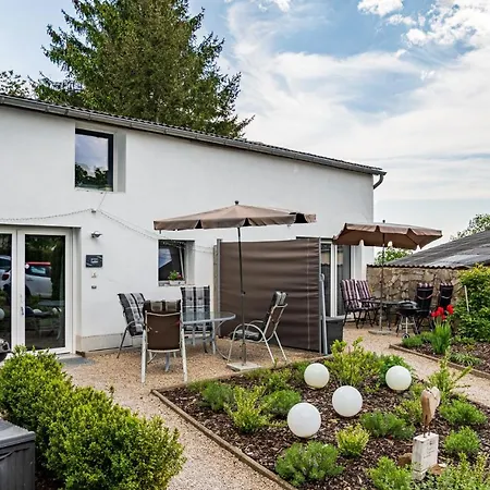 Eifel-apartments - Familienurlaub Mit Tieren & Apartament *