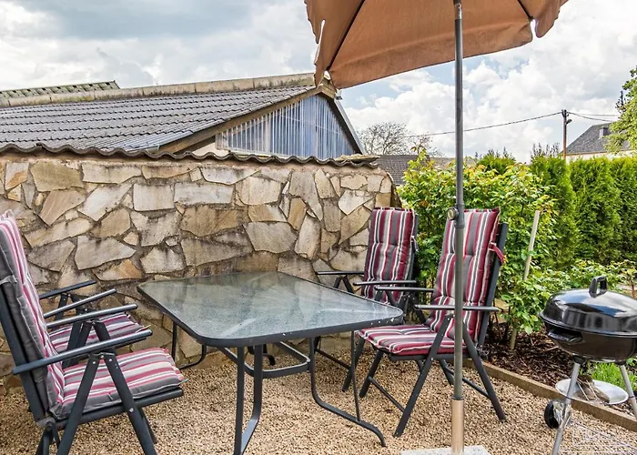 Eifel-apartments - Familienurlaub Mit Tieren & Apartament