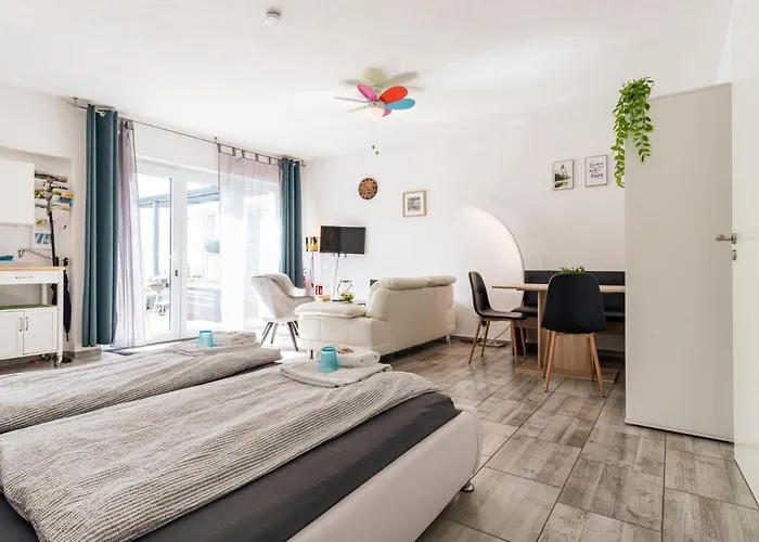 Apartament Eifel-apartments - Familienurlaub Mit Tieren & Orsfeld