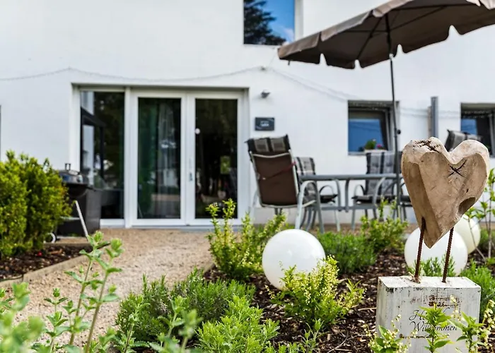 Eifel-apartments - Familienurlaub Mit Tieren & Apartament