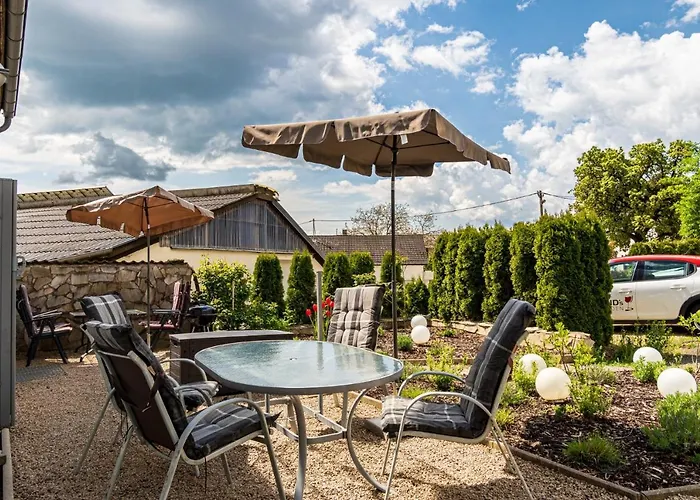 Eifel-apartments - Familienurlaub Mit Tieren & Apartament *